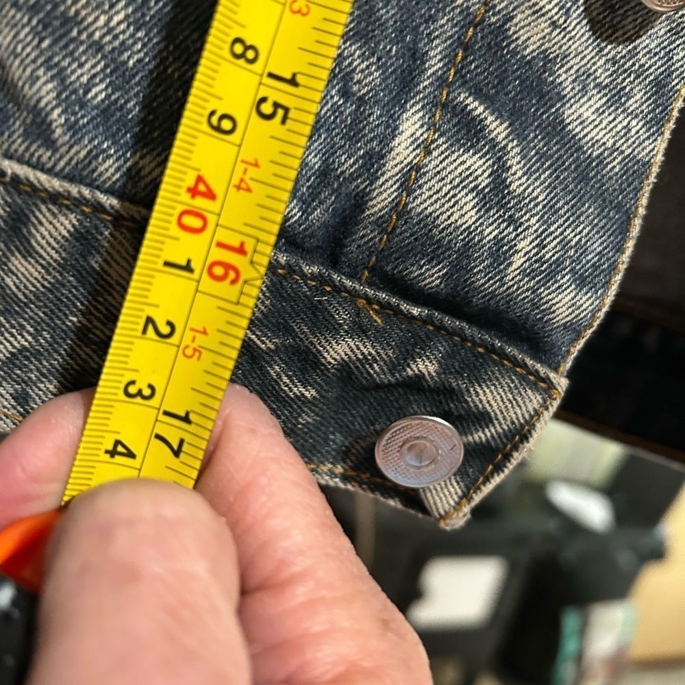 High Sierra Classic vintage Blue Denim Jacket medium - Picture 5 of 8